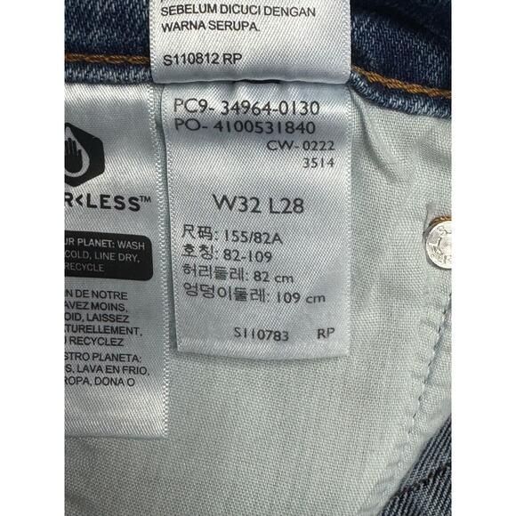 Levi's Women's Wedgie Straight Leg Button Fly Blue Denim Jeans - Size 32x27.5 - Picture 7 of 7